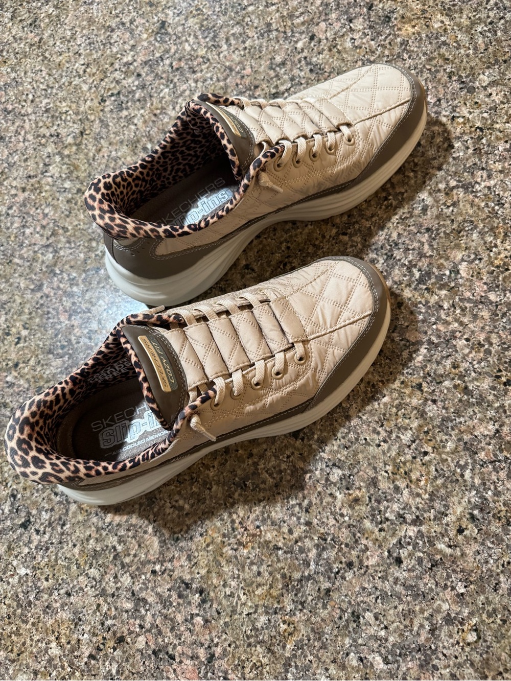 Skechers Slip-ins Cozy Fit Quilted Beige Sneakers with Leopard Trim Size 8 - Picture 3 of 9